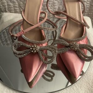 Elegant Pink Satin Women's Shoes with Rhinestone Bow